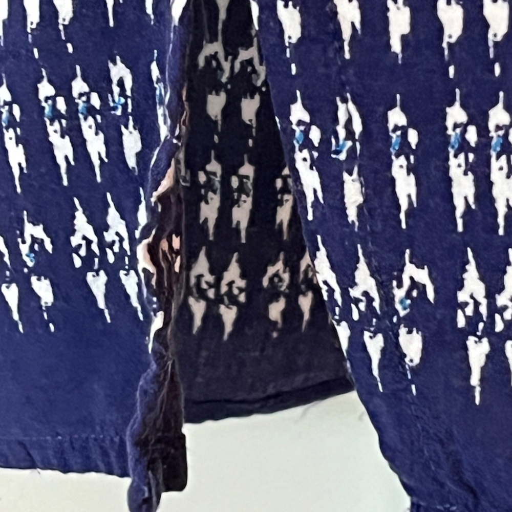 Women's Sleeveless Summer Top - Picture 7 of 10